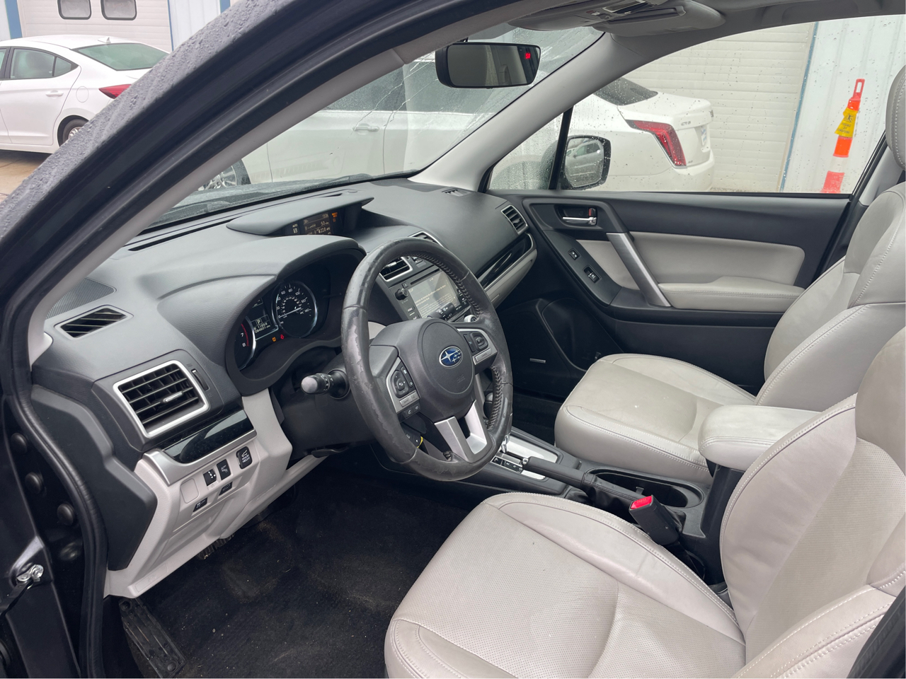 Subaru Forester 2.5i Limited 2017