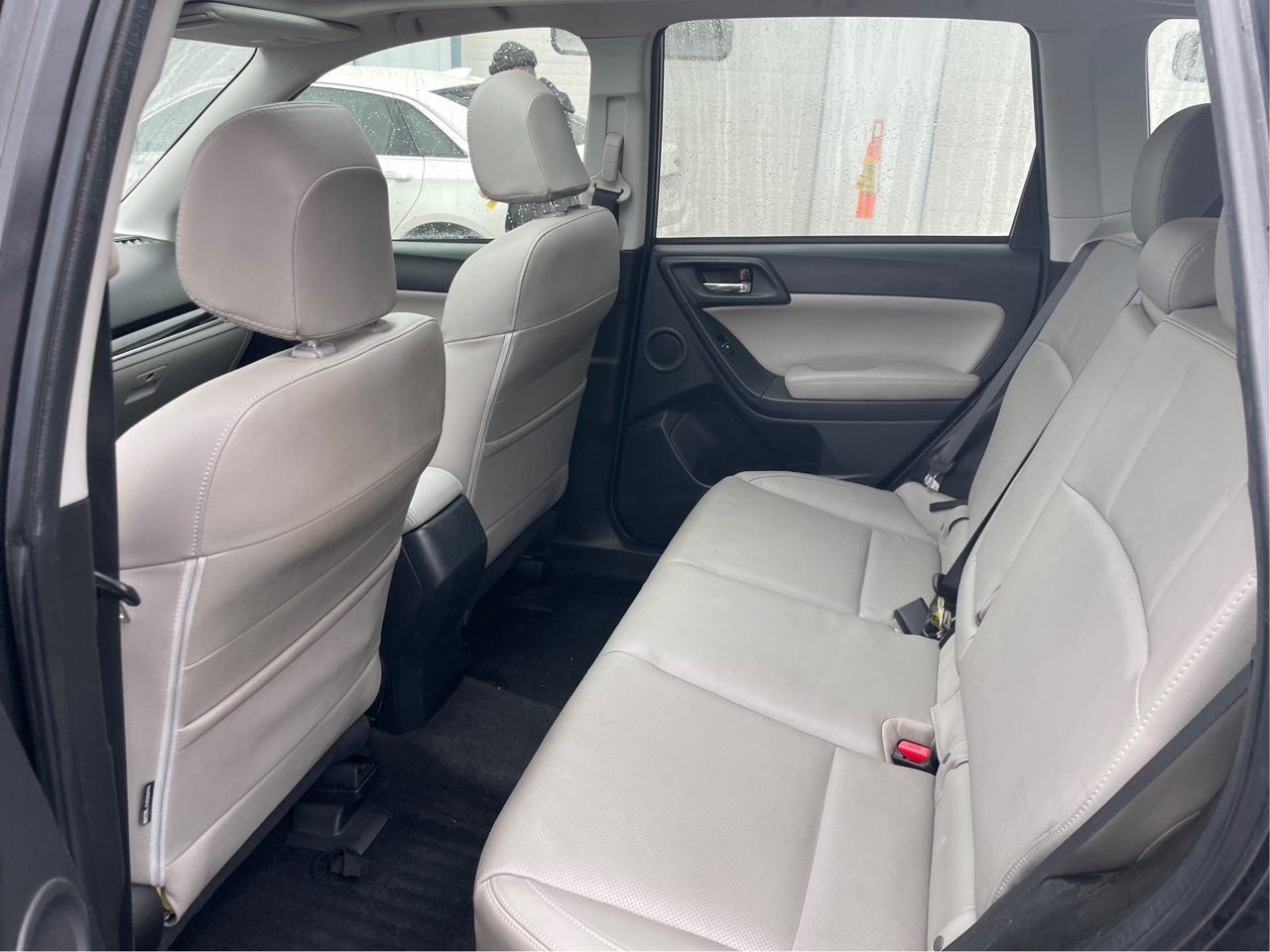 Subaru Forester 2.5i Limited 2017