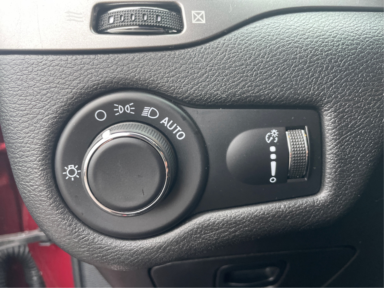 Jeep Cherokee Latitude FWD 2021