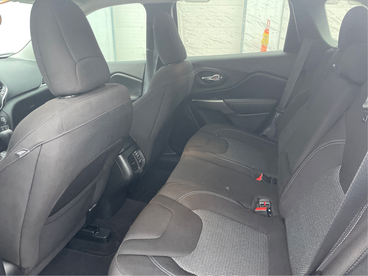 Jeep Cherokee Latitude FWD 2021