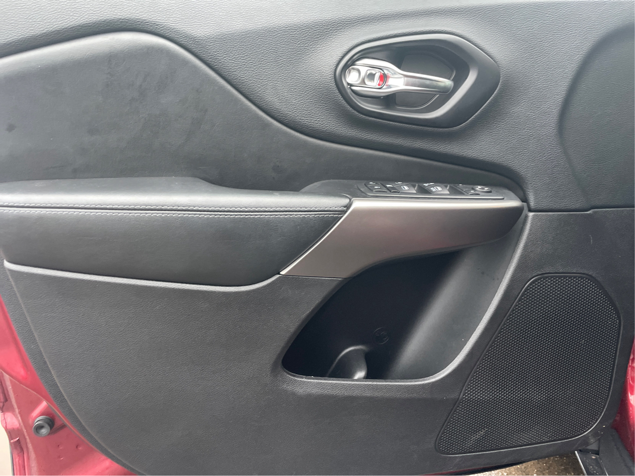 Jeep Cherokee Latitude FWD 2021