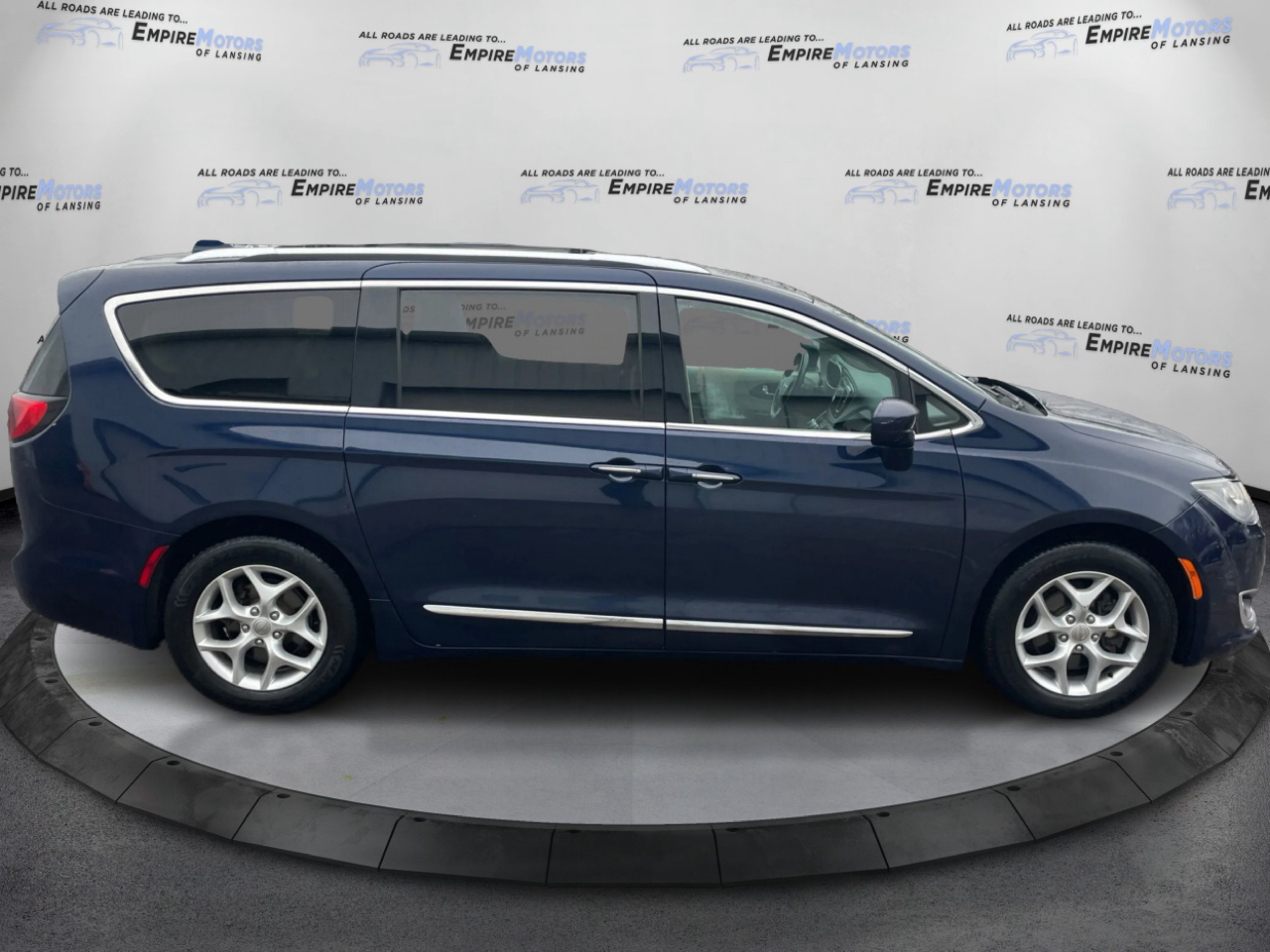 Chrysler Pacifica Touring-L Plus 2017