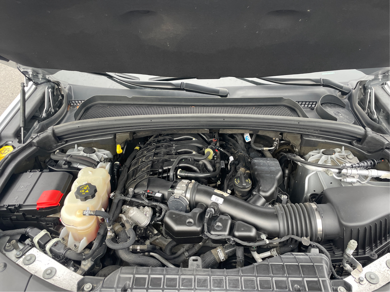 Jeep Grand Cherokee Laredo 4WD 2022