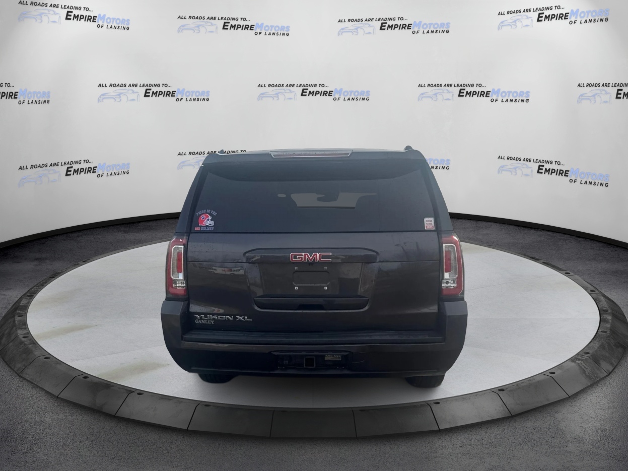 GMC Yukon XL SLE 4WD 2016