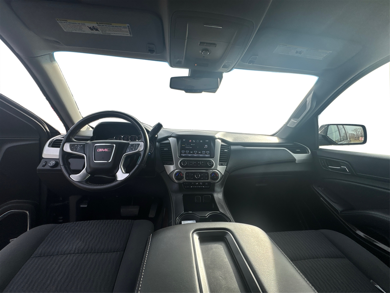 GMC Yukon XL SLE 4WD 2016