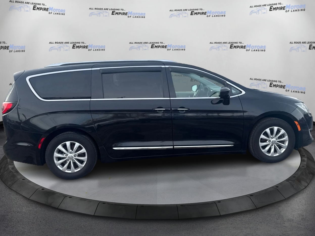 Chrysler Pacifica Touring-L 2018