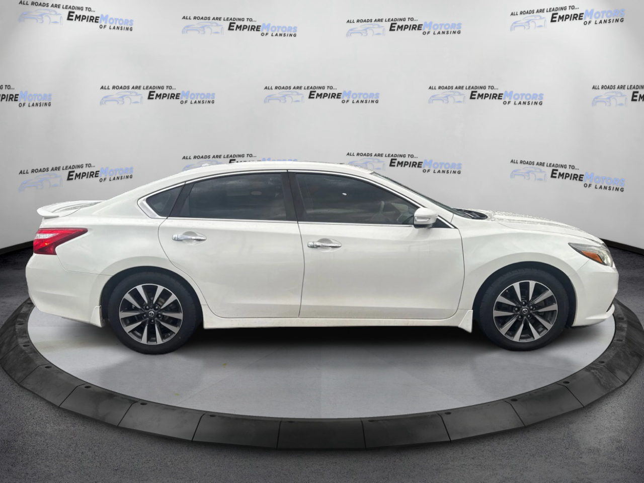 Nissan Altima 2.5 SR 2016