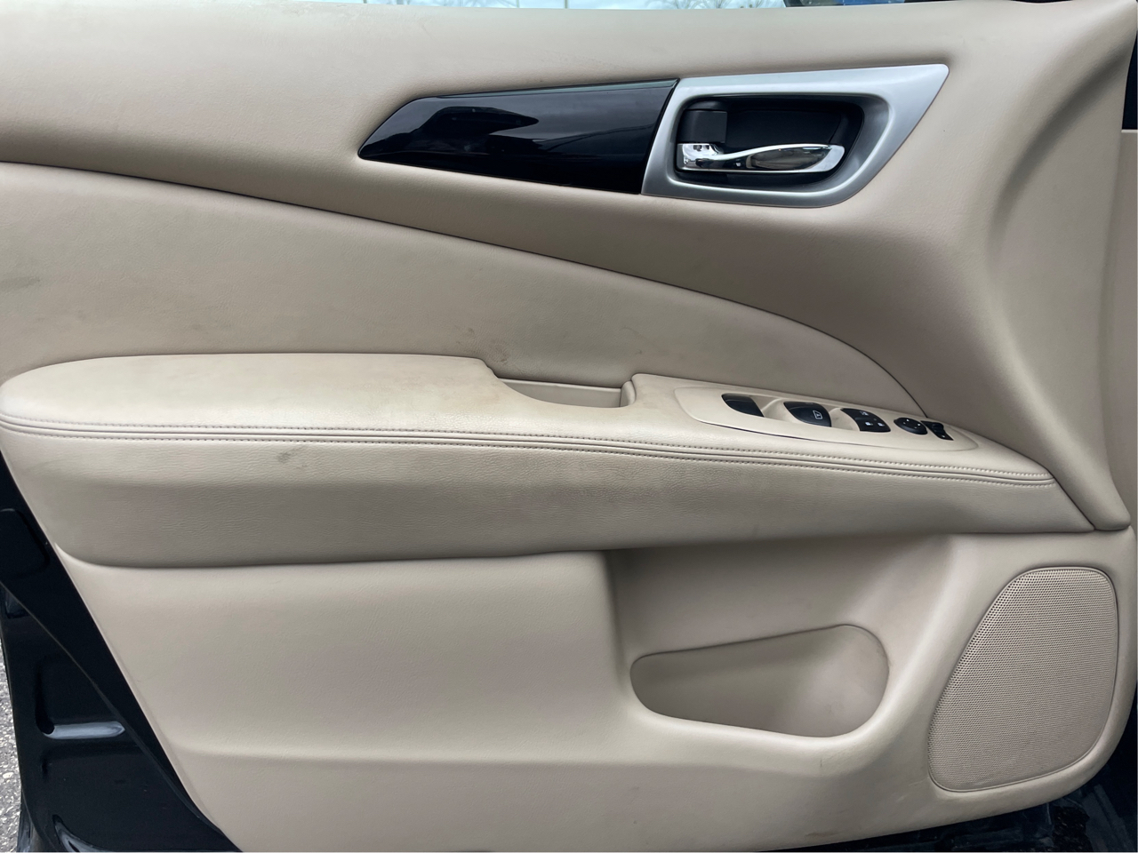 Nissan Pathfinder S 4WD 2019