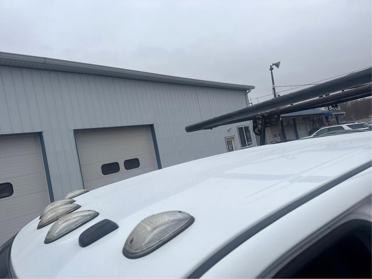 RAM 2500 Tradesman Crew Cab LWB 4WD 2015