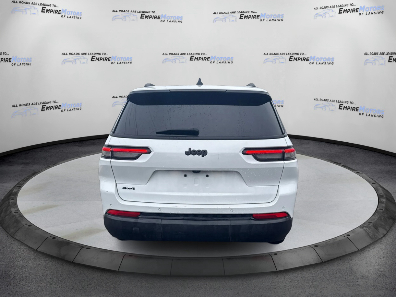 Jeep Grand Cherokee L Laredo 4WD 2024