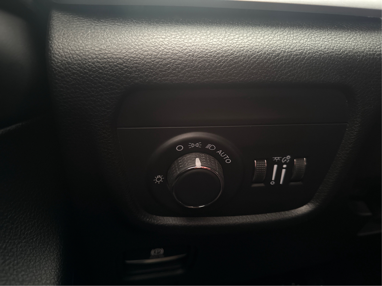 Jeep Grand Cherokee L Laredo 4WD 2024