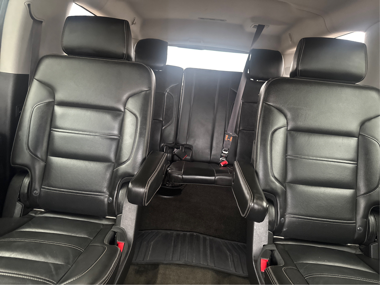 GMC Yukon Denali XL 4WD 2015