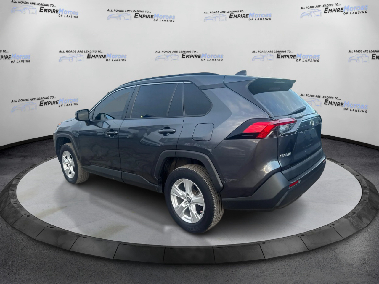 Toyota RAV4 XLE AWD 2019