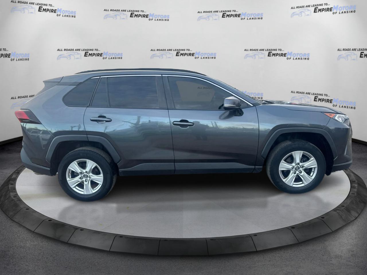 Toyota RAV4 XLE AWD 2019