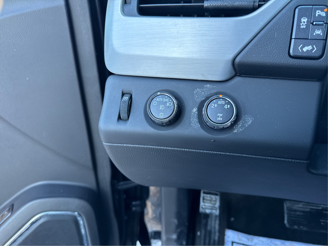 GMC Yukon SLT 4WD 2016