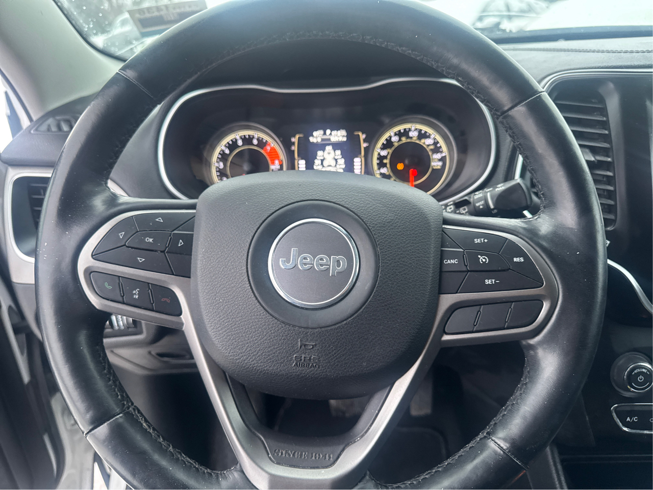 Jeep Cherokee Latitude Lux FWD 2021