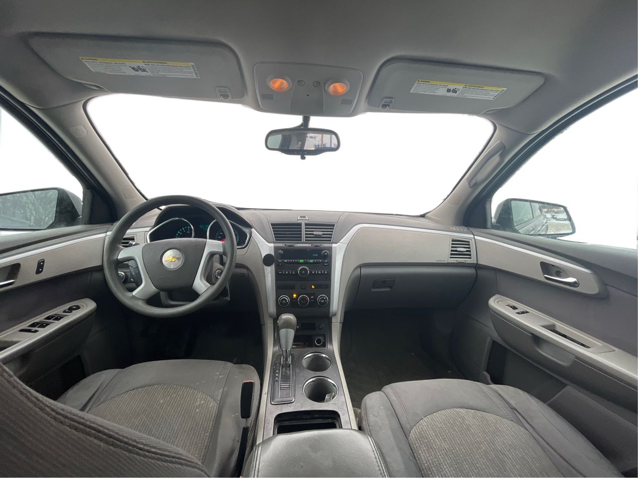 Chevrolet Traverse LS FWD 2011