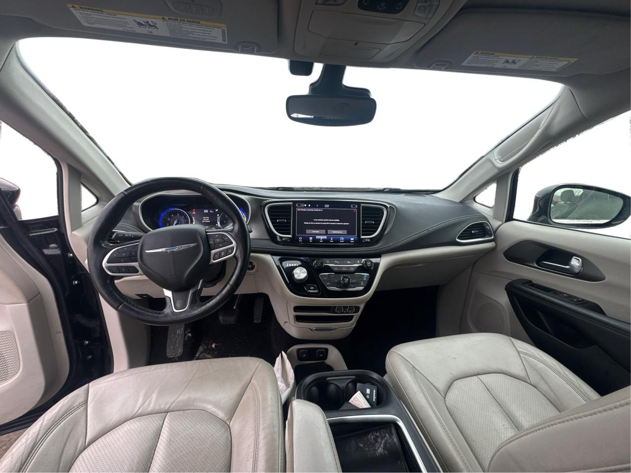 Chrysler Pacifica Touring-L 2021