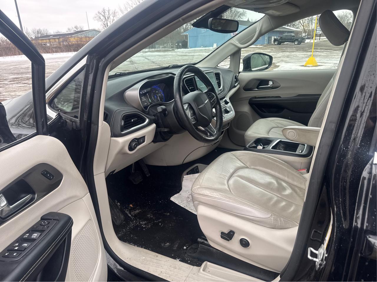 Chrysler Pacifica Touring-L 2021