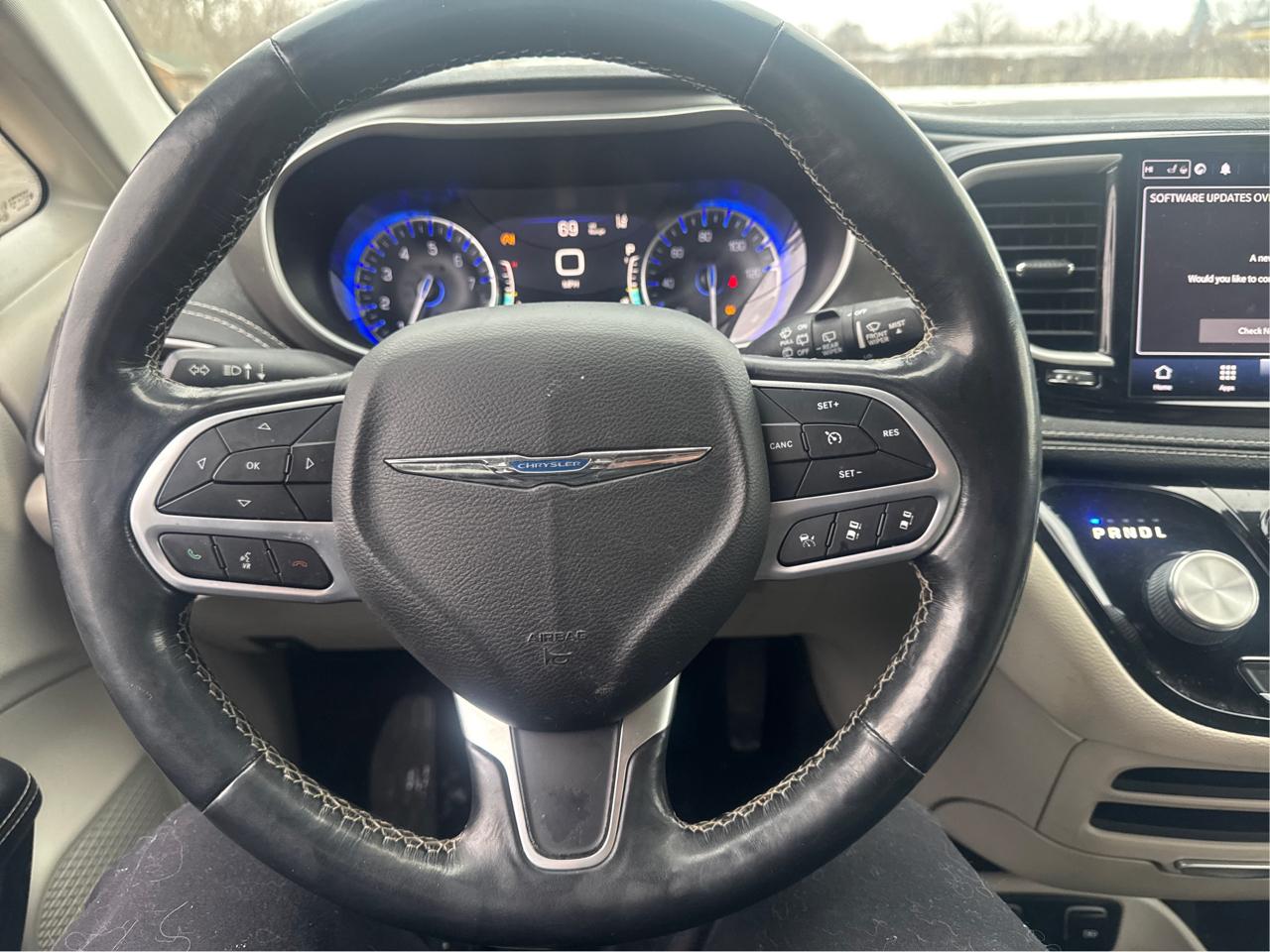 Chrysler Pacifica Touring-L 2021