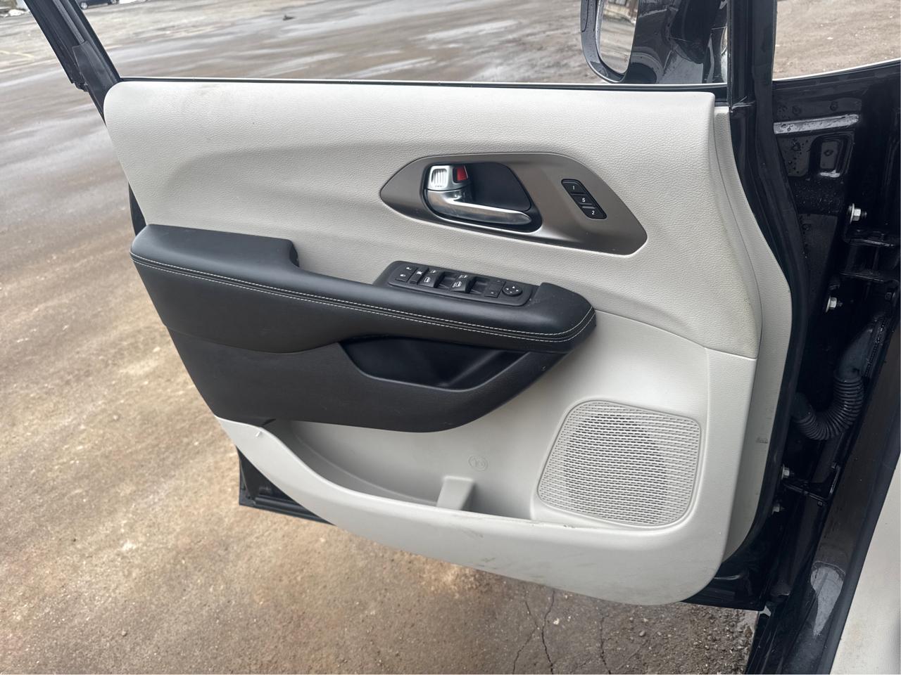 Chrysler Pacifica Touring-L 2021