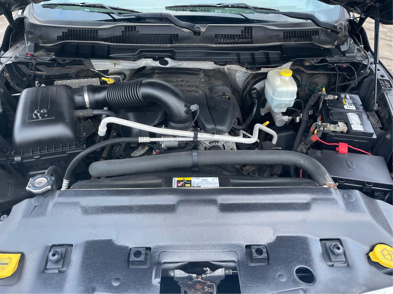 RAM 2500 SLT Crew Cab SWB 4WD 2016