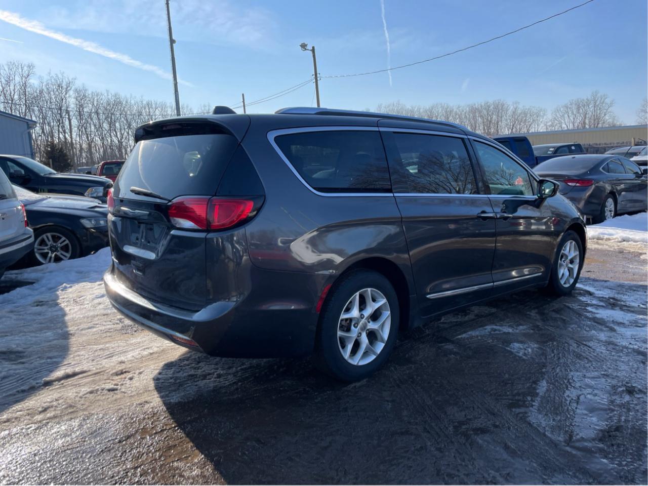 Chrysler Pacifica Touring-L 2018