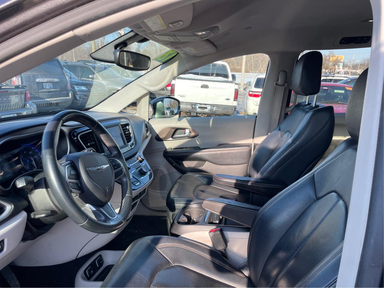 Chrysler Pacifica Touring-L 2018
