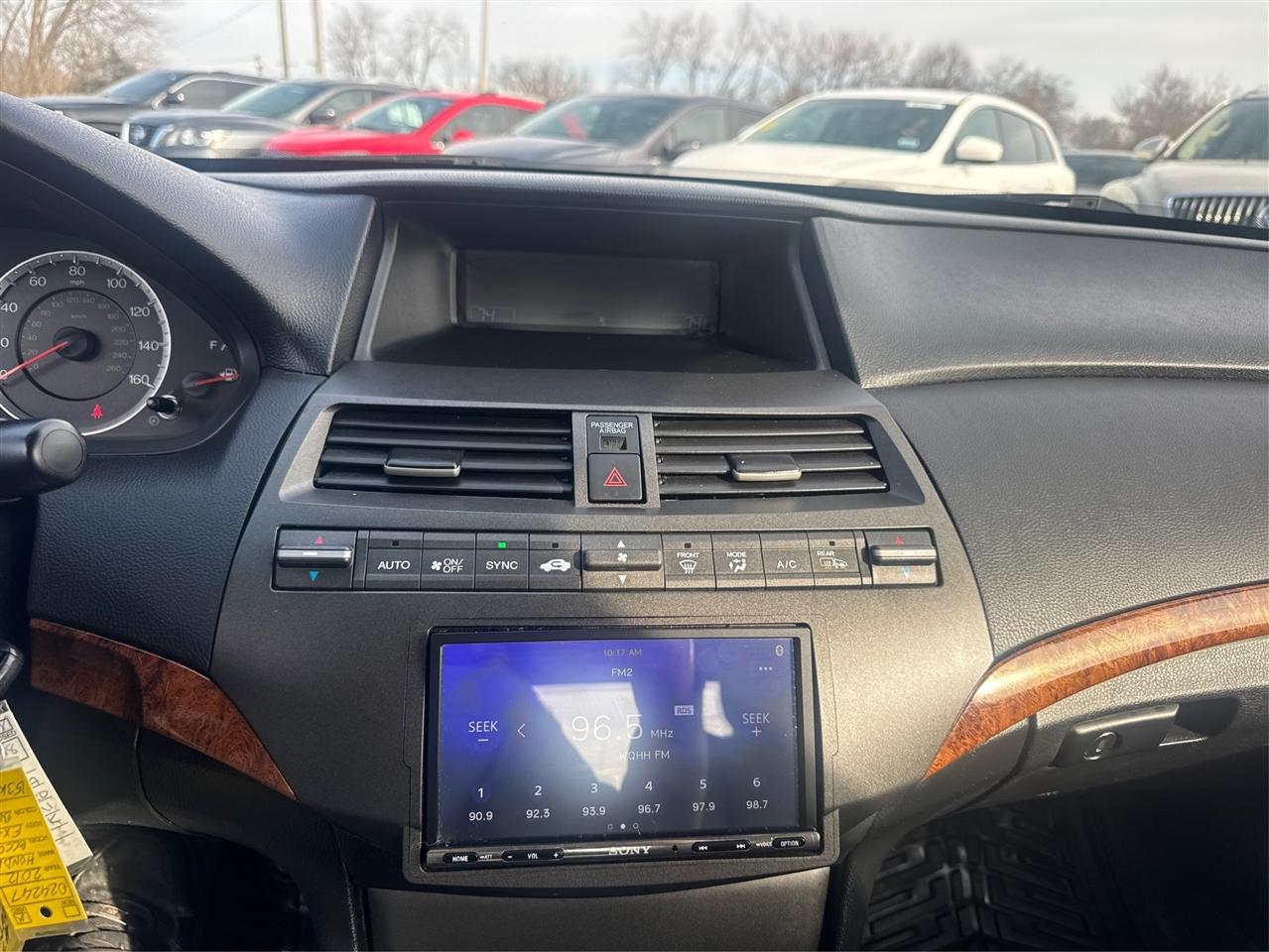 Honda Accord EX-L V6 Sedan AT 2012