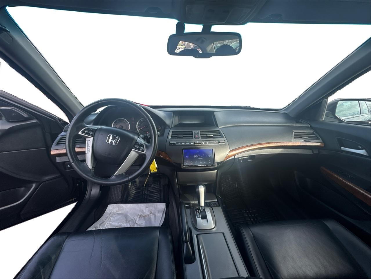 Honda Accord EX-L V6 Sedan AT 2012