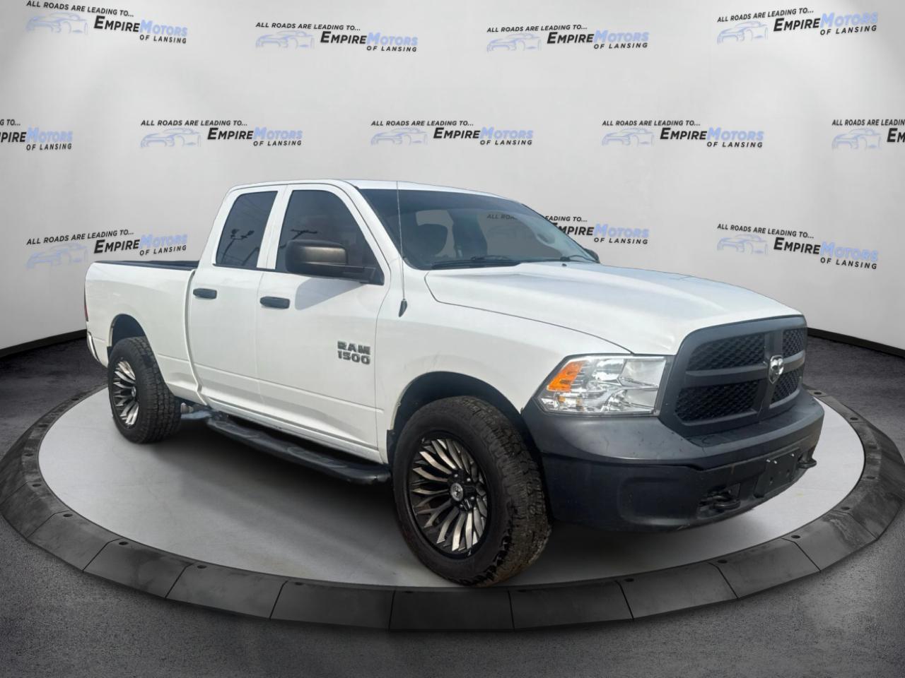 RAM 1500 Tradesman Quad Cab 4WD 2015