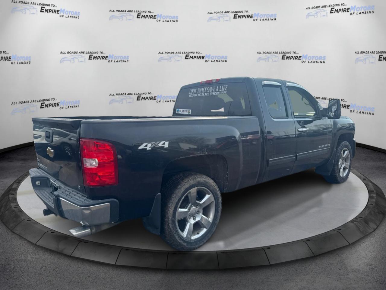 Chevrolet Silverado 1500 LT1 Extended Cab 4WD 2010