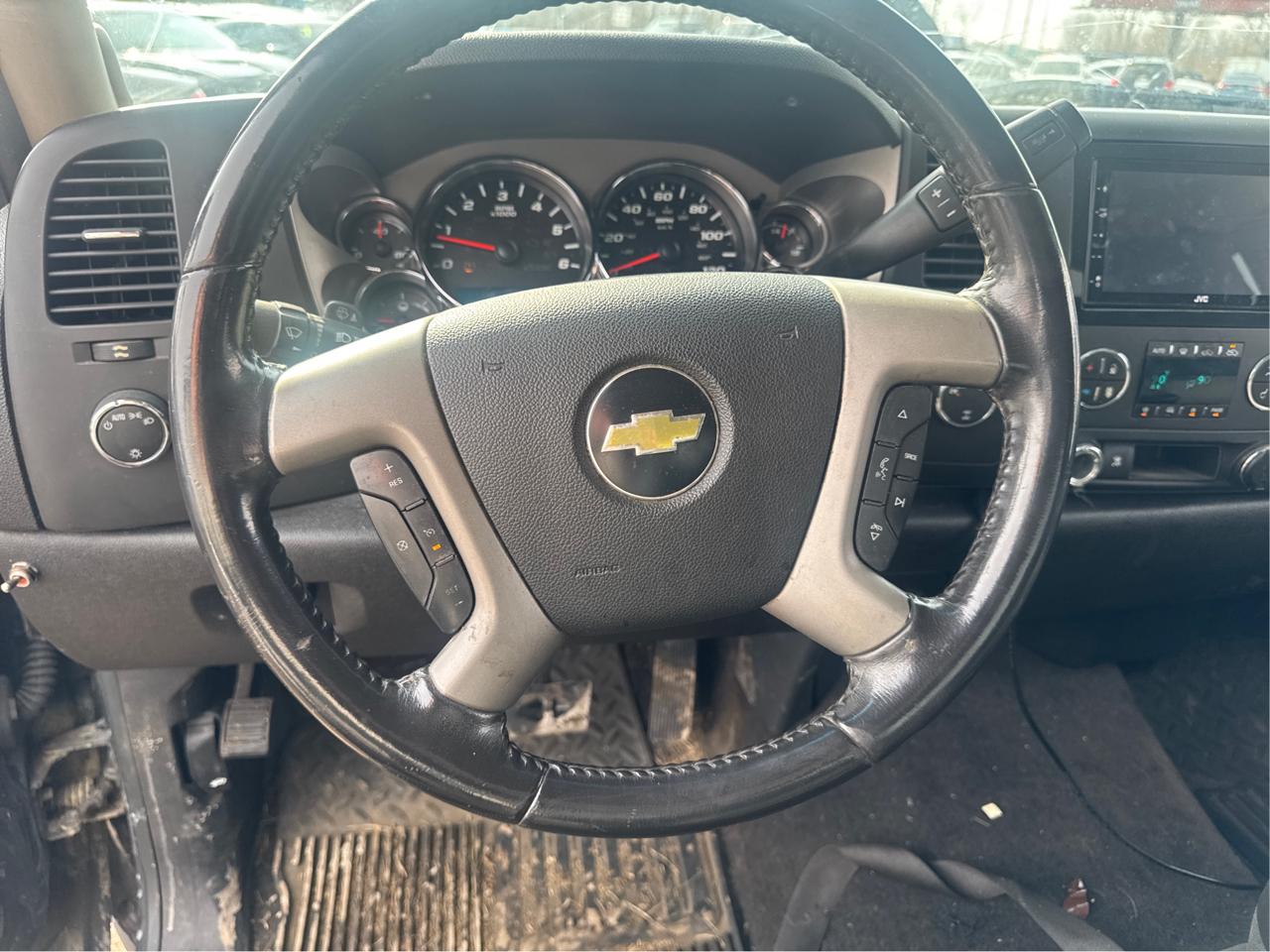 Chevrolet Silverado 1500 LT1 Extended Cab 4WD 2010