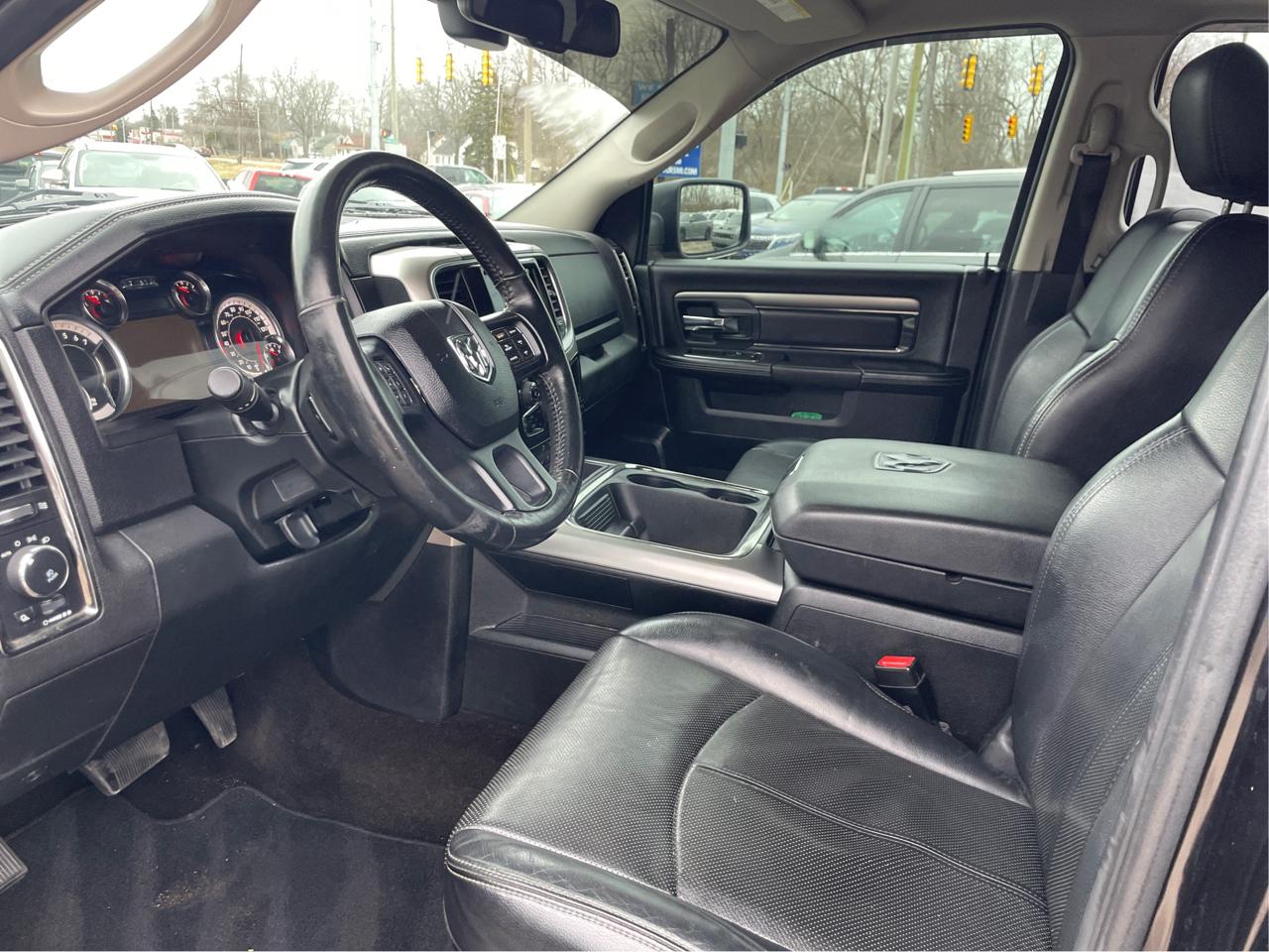 RAM 1500 Sport Crew Cab SWB 4WD 2018