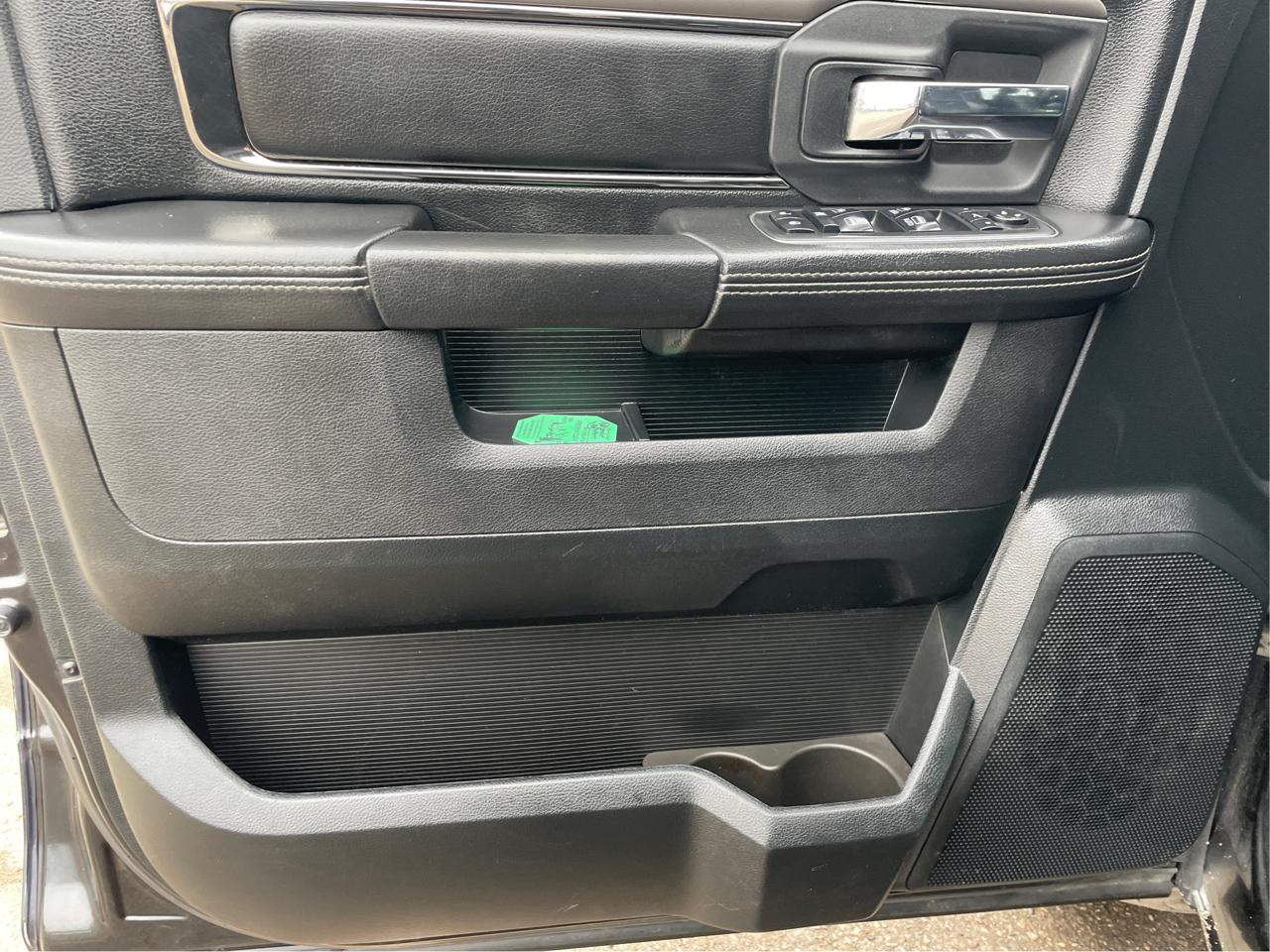 RAM 1500 Sport Crew Cab SWB 4WD 2018