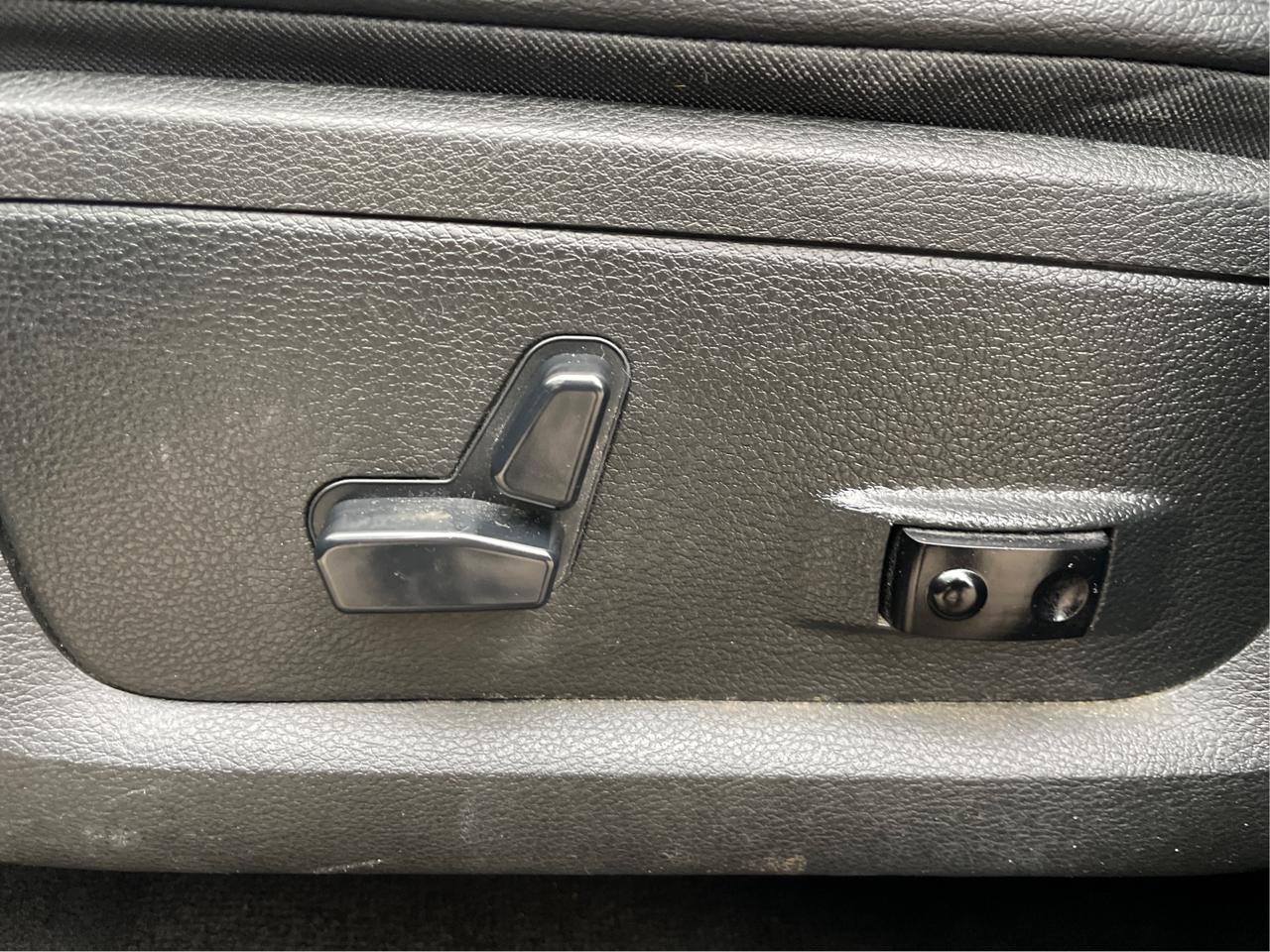 RAM 1500 Sport Crew Cab SWB 4WD 2018