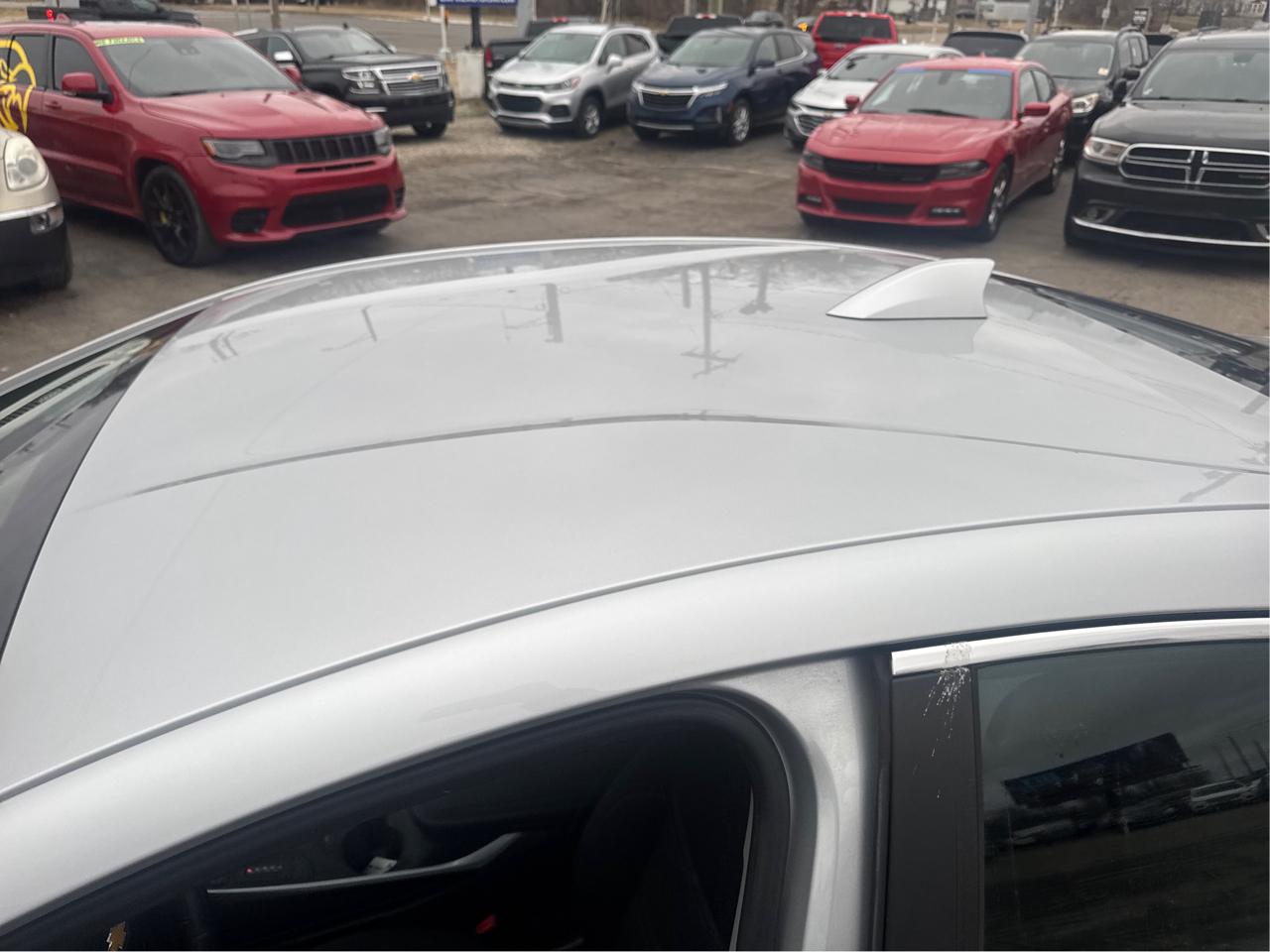 Chevrolet Volt LT w/ Standard Emission Package 2017