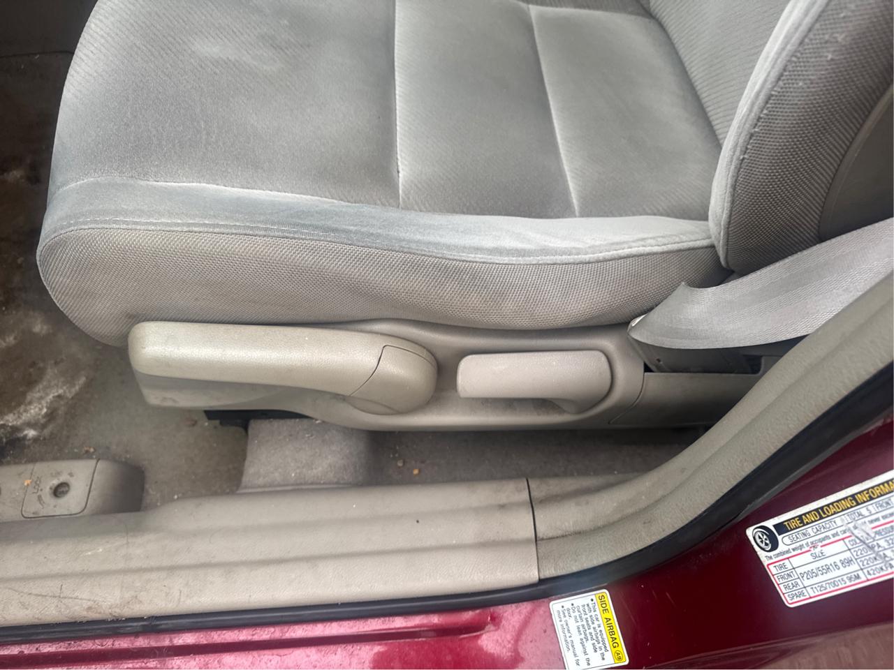 Honda Civic 4dr Sdn LX Auto 2010