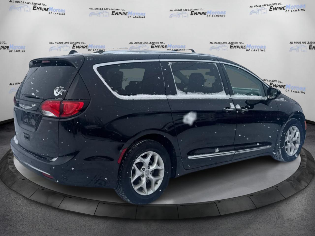 Chrysler Pacifica Touring-L Plus 2017