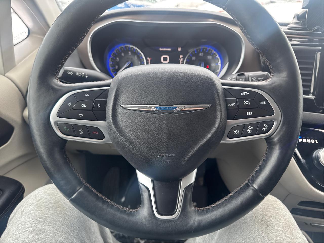 Chrysler Pacifica Touring-L Plus 2017