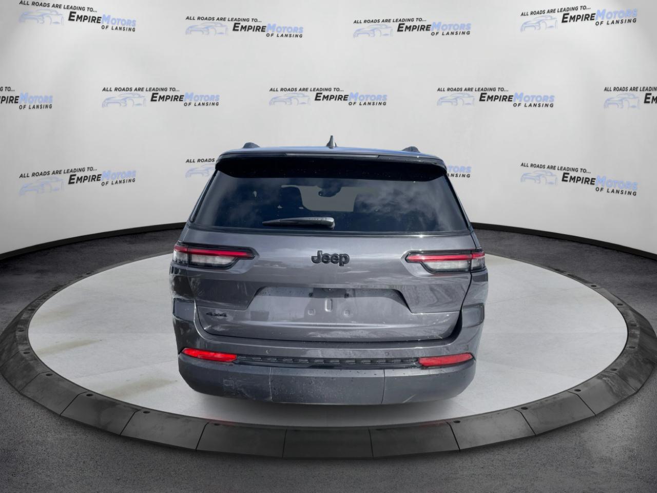 Jeep Grand Cherokee L Laredo 4WD 2024