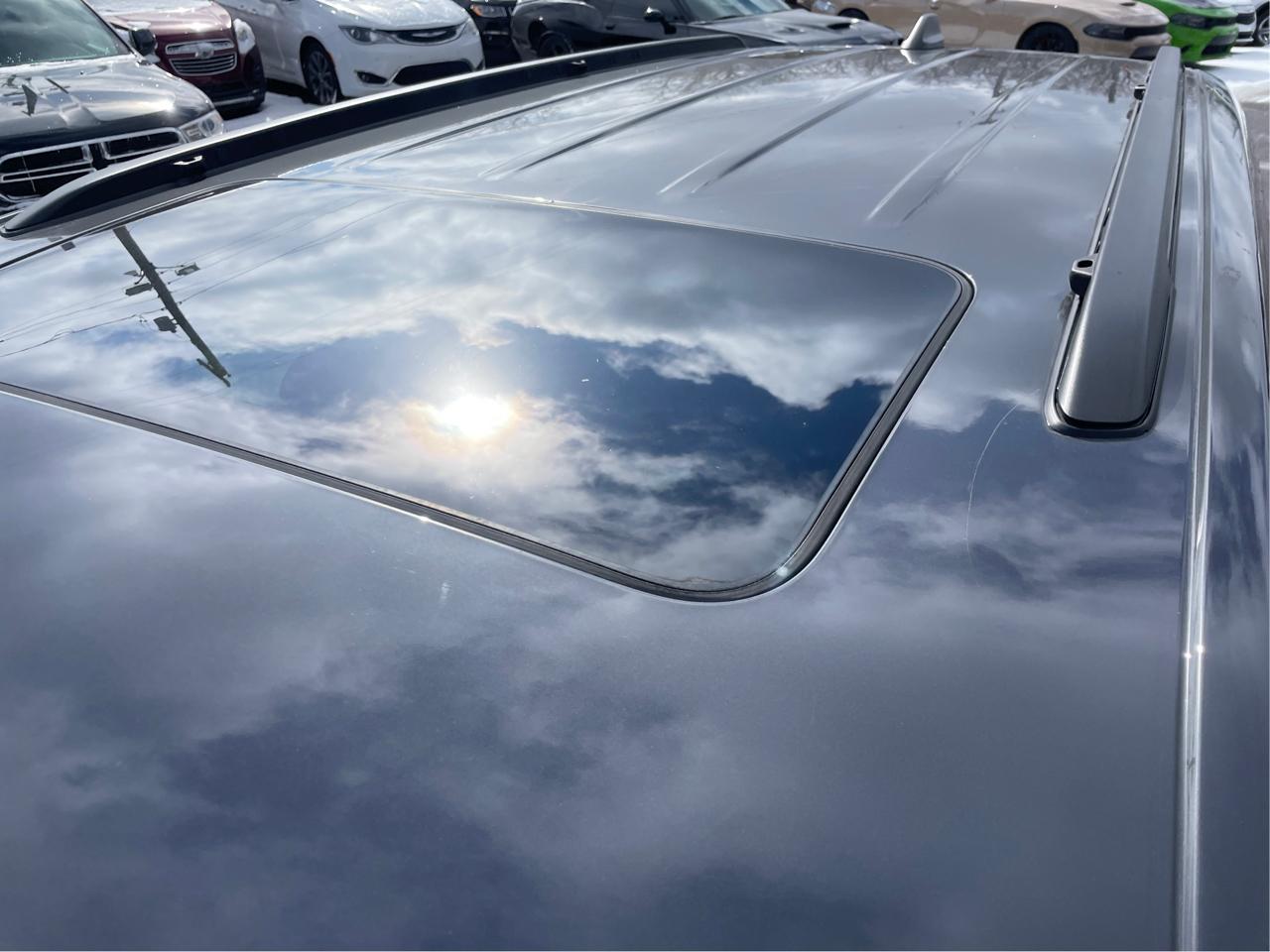 Jeep Grand Cherokee L Laredo 4WD 2024