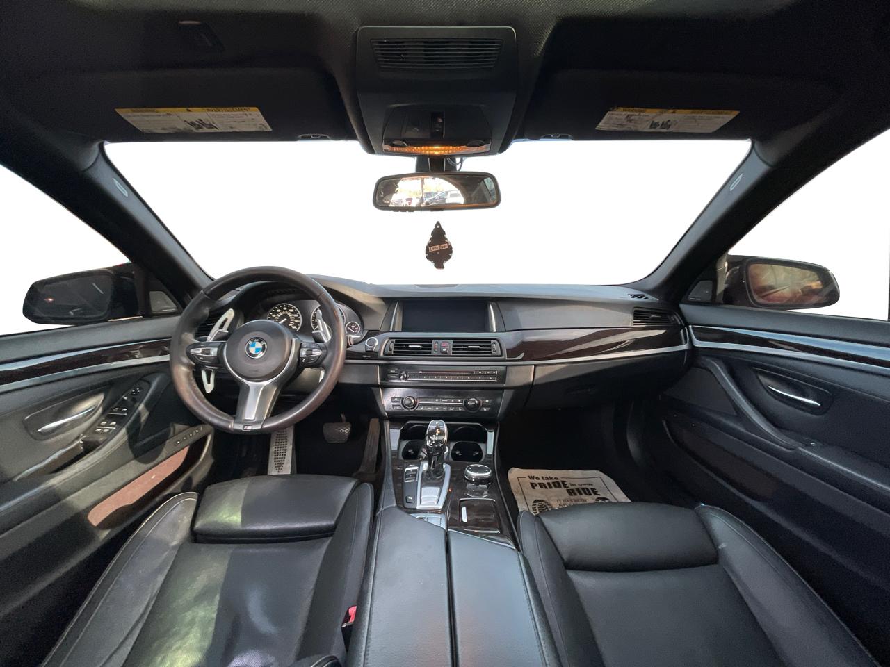 BMW 5-Series 550i 2014