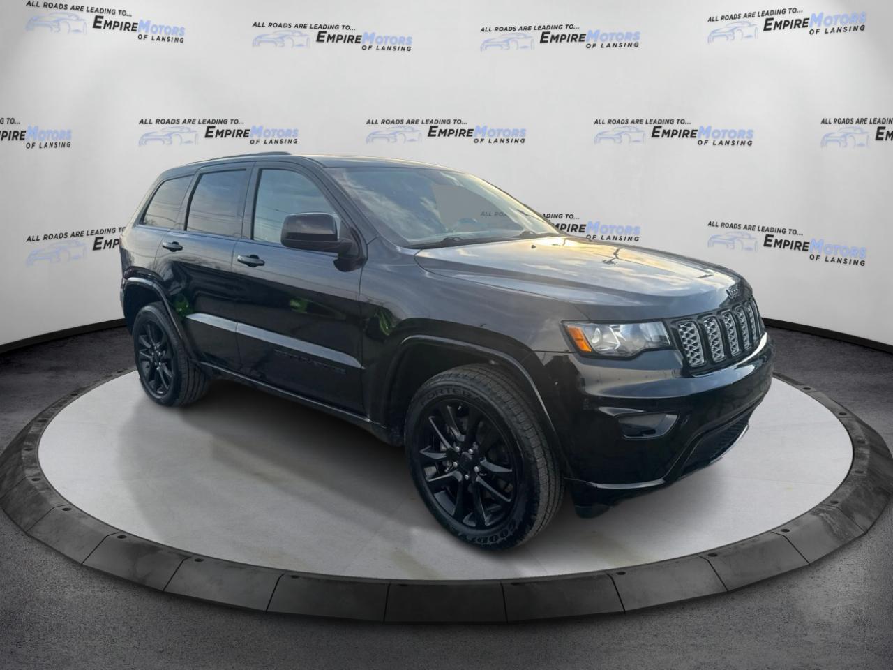 Jeep Grand Cherokee Laredo E 4WD 2021