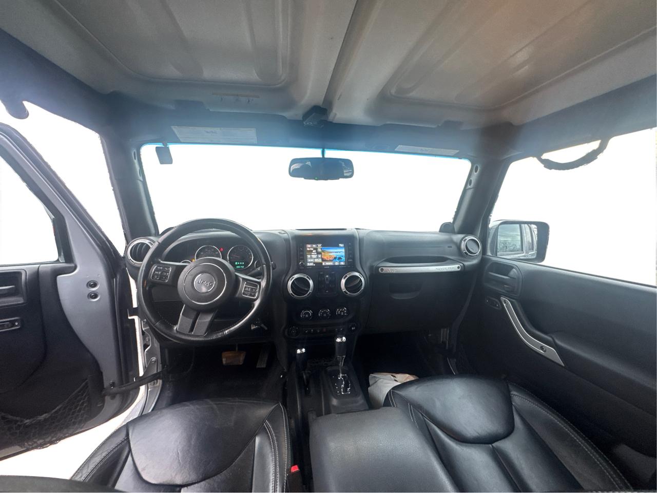 Jeep Wrangler Unlimited Sahara 4WD 2014