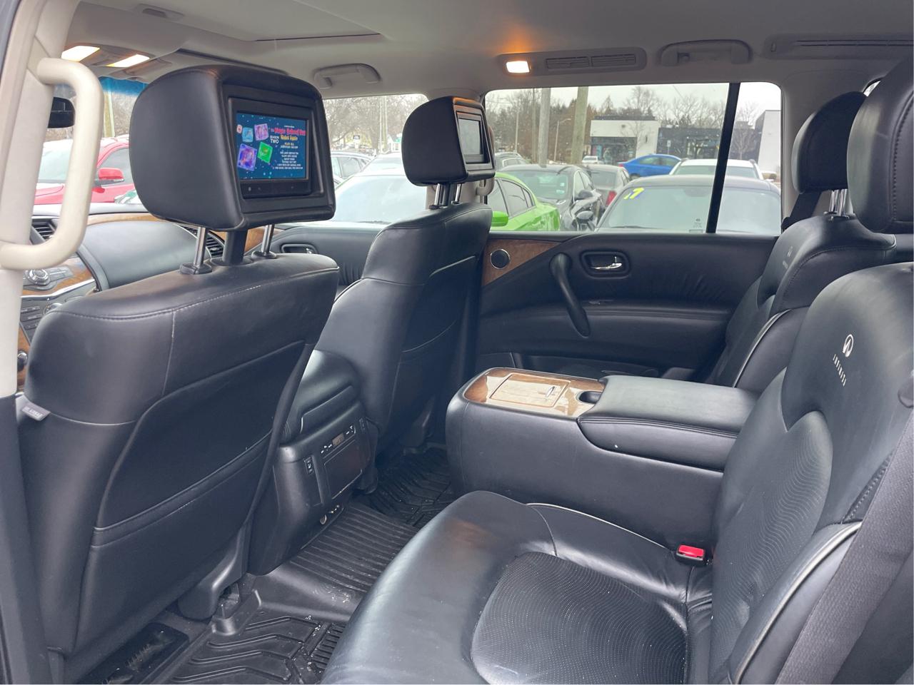 Infiniti QX80 4WD 2014