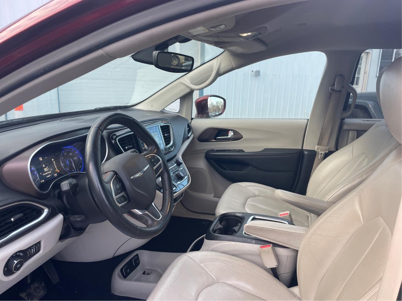 Chrysler Pacifica Touring-L Plus 2018