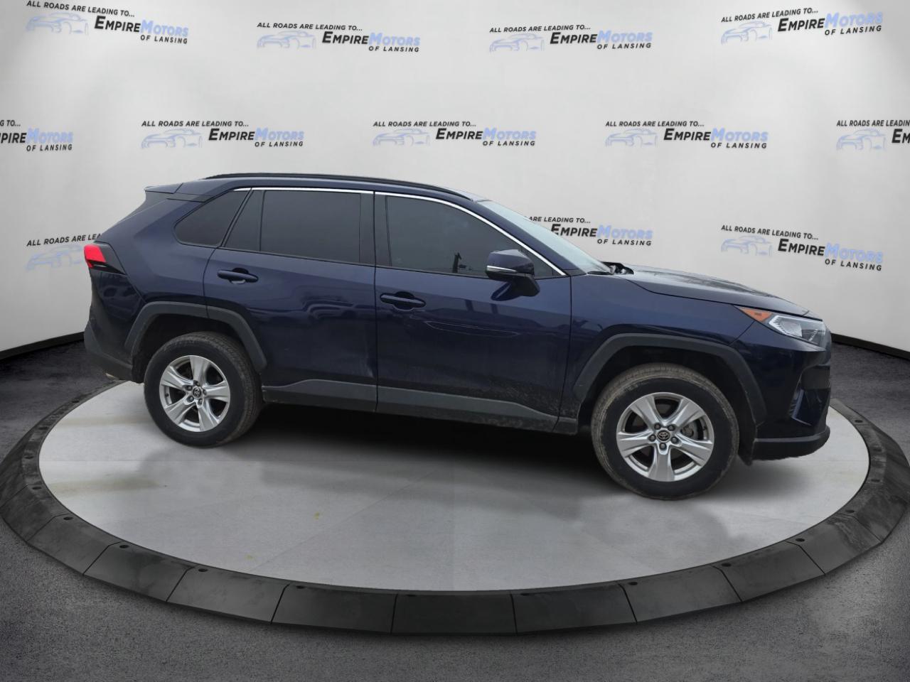 Toyota RAV4 XLE AWD 2021