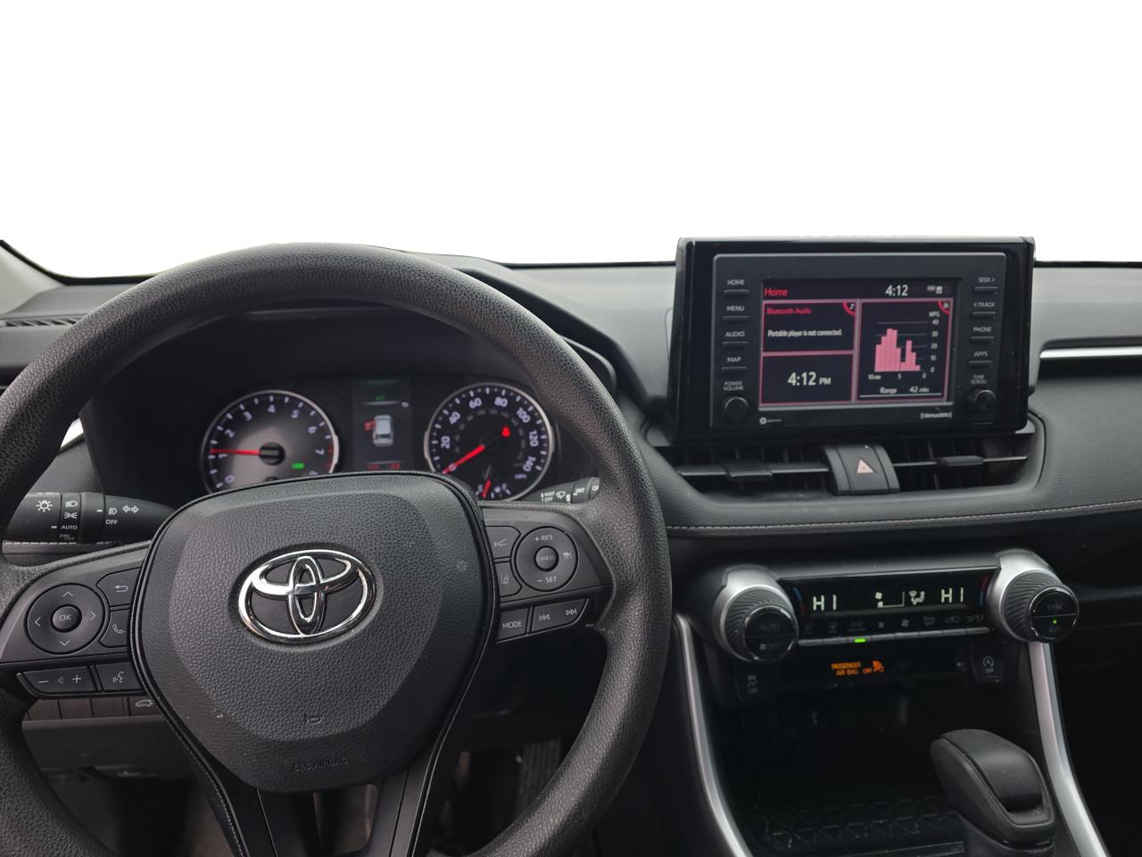 Toyota RAV4 XLE AWD 2021