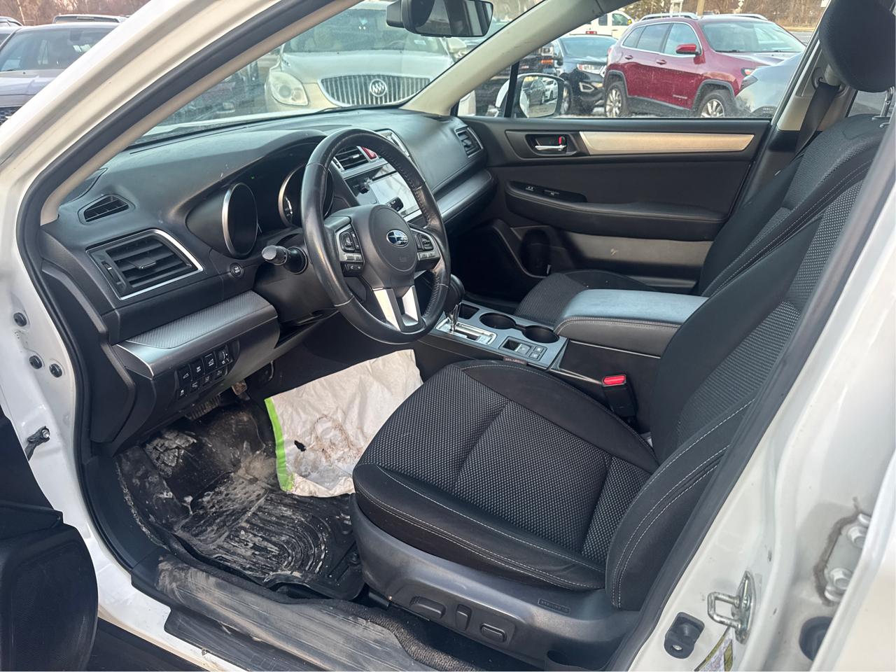 Subaru Outback 2.5i Premium 2017